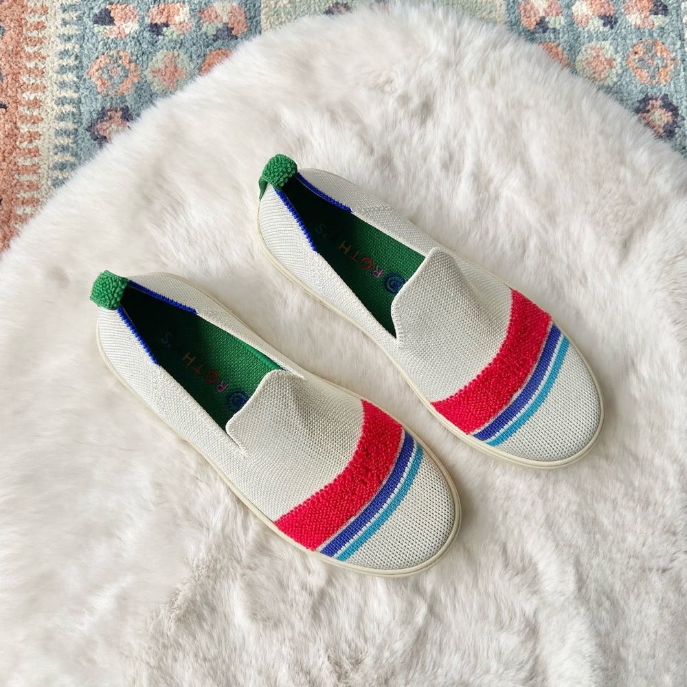 Rothy’s slip on white sneaker shoe cream red green blue unisex kids size 3